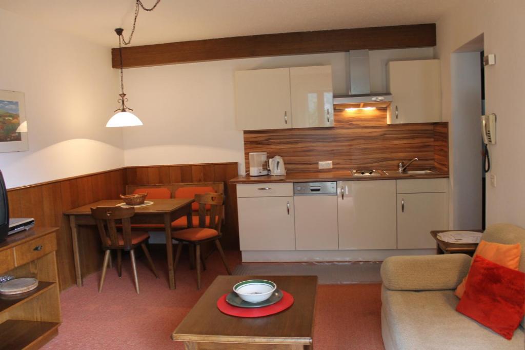 Apartamento Apphaus Sonne Heiligenblut Habitación foto