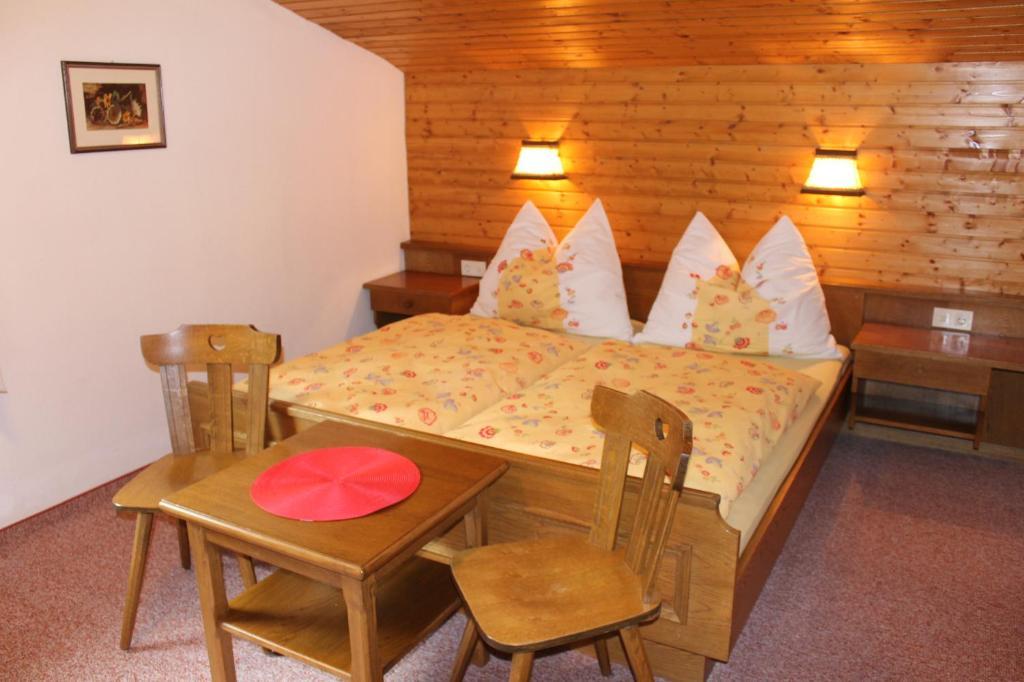 Apartamento Apphaus Sonne Heiligenblut Habitación foto